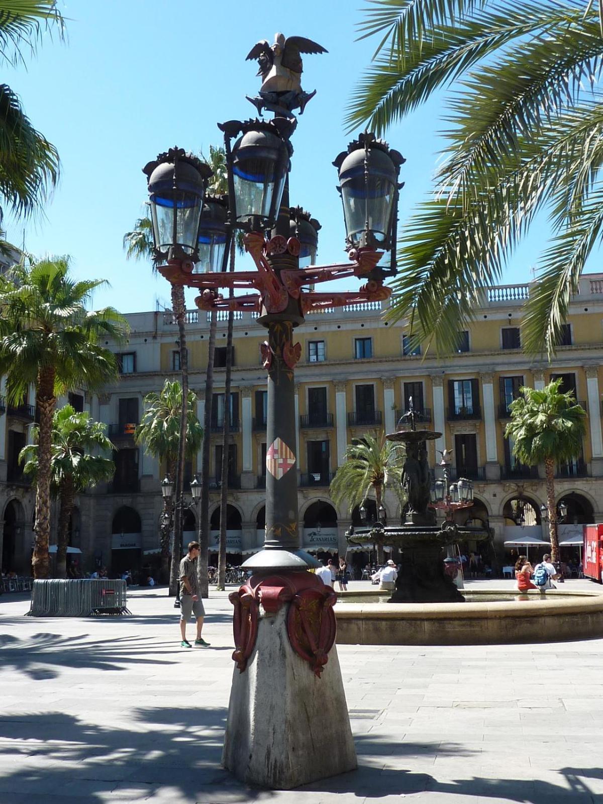 Roma Reial Hotel Barcelona Exterior foto